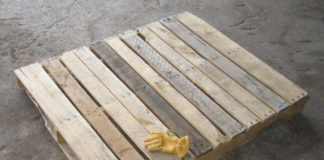 Costruire un tavolino basso con un pallet 1347 0 Un tavolino basso con un pallet